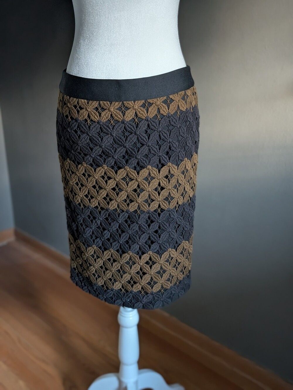 LOFT Black Brown Floral Lace Striped Pencil Skirt 6 Lined Office Stretch